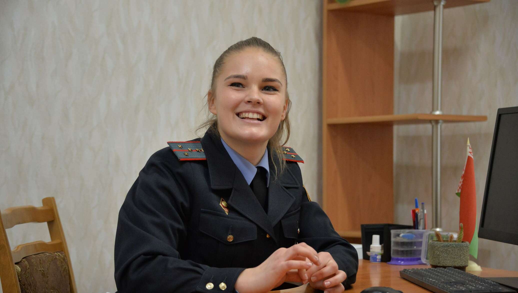 Полностью Обнаженная Ирина Коваленко – Чувствительный Милиционер 1992
