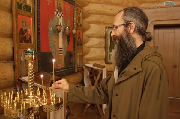 В монастырь нужно идти молодым. Почему мужчины становятся монахами - Sputnik Беларусь