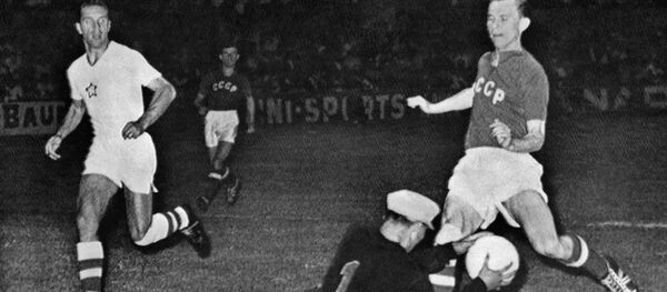 Момент матча Евро-1960 - Sputnik Беларусь