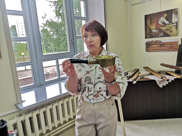 От орудия пыток до незаменимого помощника – в Витебске открыли Музей утюга - Sputnik Беларусь