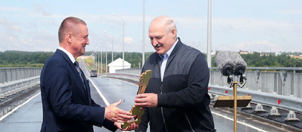 Президент Беларуси Александр Лукашенко открыл мост через реку Сож - Sputnik Беларусь