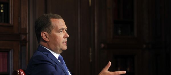 Заместитель председателя Совбеза РФ Д. Медведев дал интервью ИД Комсомольская правда - Sputnik Беларусь