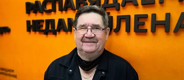 Як Чырвоны касцёл перадавалі вернікам 30 гадоў таму - успаміны відавочцы Як Чырвоны касцёл перадавалі вернікам 30 гадоў таму - успаміны відавочцы - Sputnik Беларусь