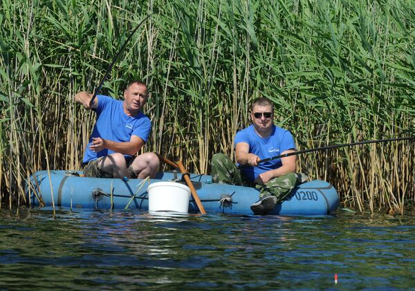 Рыбаки на Соминском озере - Sputnik Беларусь