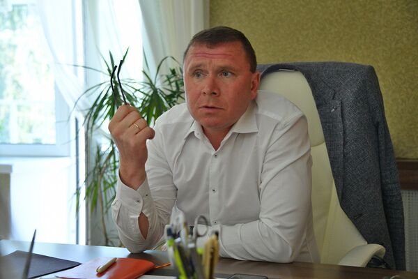 Уверен, что спасут: почему россияне едут отдыхать в Беларусь, а не в Дубай Уверен, что спасут: почему россияне едут отдыхать в Беларусь, а не в Дубай - Sputnik Беларусь