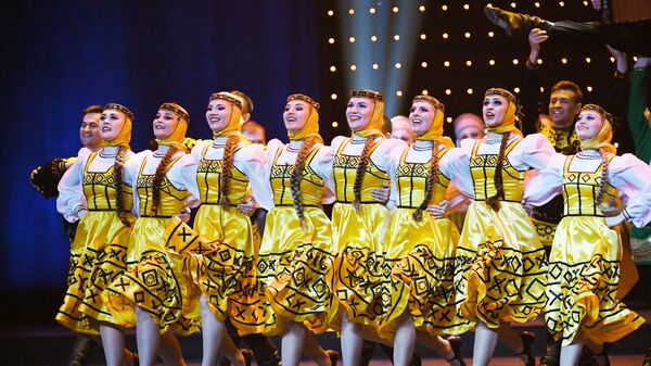 Выступление Белорусского государственного академического заслуженного хореографического ансамбля Хорошки - Sputnik Беларусь