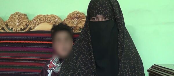 Кровная месть: история афганской девушки, которая взялась за оружие - видео - Sputnik Беларусь