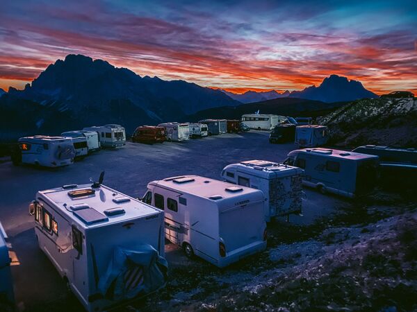 Снимок Nightfall at the Dolomites гонконгского фотографа Leo Chan, получивший главный приз в номинации Sunset конкурса IPPAWARDS 2020 - Sputnik Беларусь