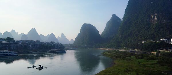 Общий вид реки Ли у города Яншо  - Sputnik Беларусь