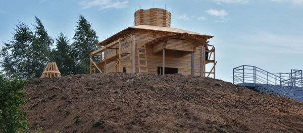 У Бялынічах узводзяць капліцу на касцях - Sputnik Беларусь