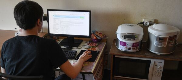 Студент в общежитии, архивное фото - Sputnik Беларусь