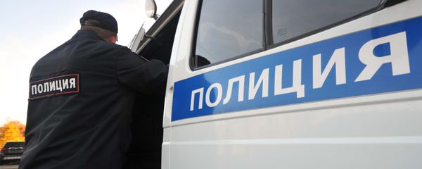 Сотрудник полиции в России Сотрудник полиции в России - Sputnik Беларусь