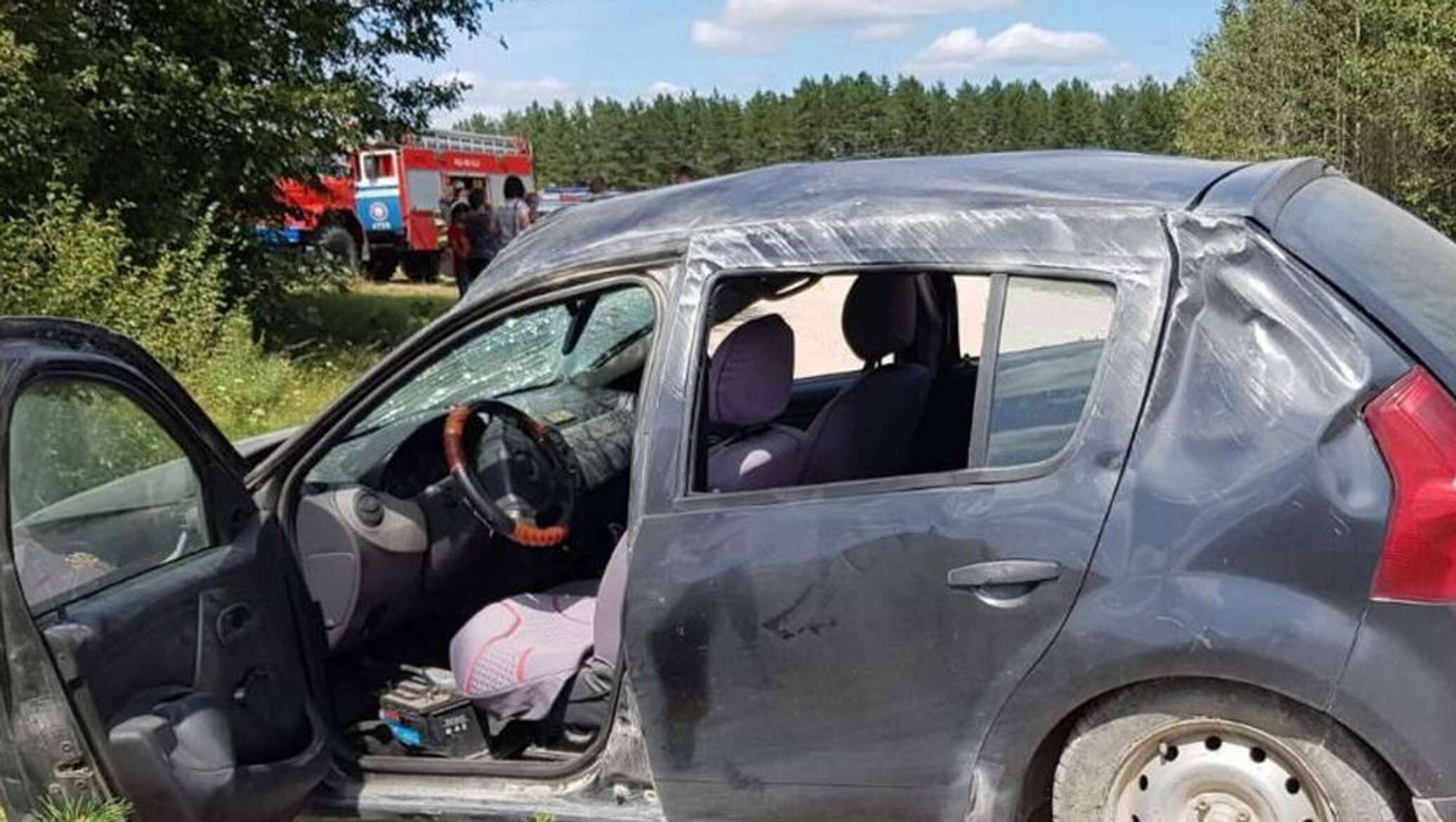 Авто с 6 пассажирами перевернулось на Гродненщине, погибла женщина -  03.08.2020, Sputnik Беларусь