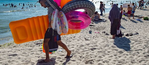 Пляжи Турции во время пандемии коронавируса - Sputnik Беларусь