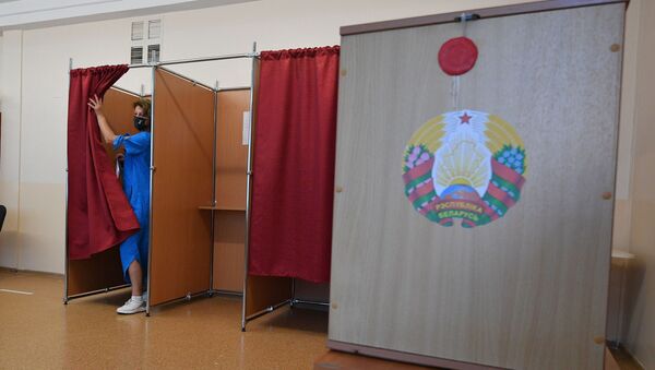 Досрочное голосование на президентских выборах-2020 - Sputnik Беларусь