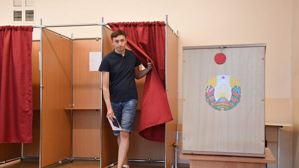 Голосование на выборах президента 2020 в Минске - Sputnik Беларусь