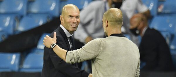 Футбольные тренеры Зинедин Зидан и Хосеп Гвардиола - Sputnik Беларусь