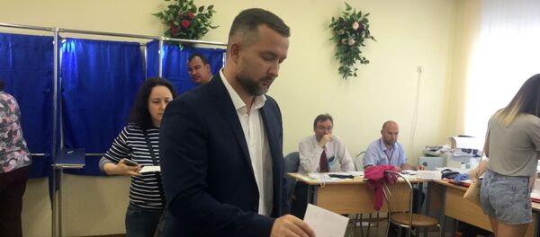 Последним из кандидатов сегодня свой голос отдал Сергей Черечень - Sputnik Беларусь