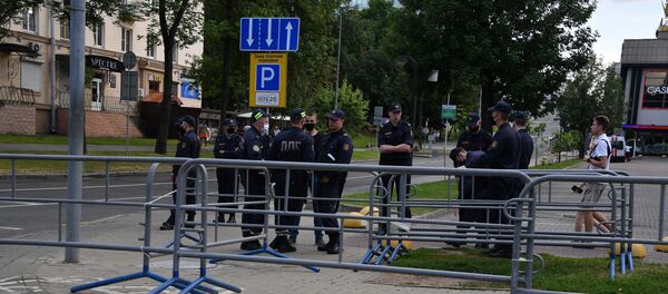 Милиция в центре Минска - Sputnik Беларусь