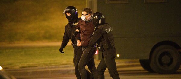 В Минске начались задержания протестующих против итогов выборов президента - Sputnik Беларусь