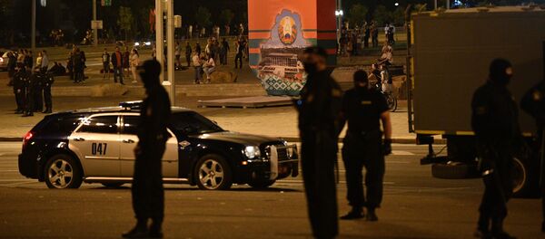 МВД полностью контролирует ситуацию в Минске и регионах - Sputnik Беларусь