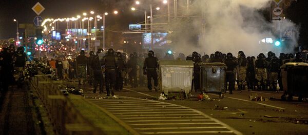 Протесты в Минске, день 2 Протесты в Минске, день 2 - Sputnik Беларусь