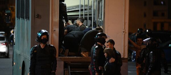 Трэці дзень пратэстаў пасля выбараў - Sputnik Беларусь