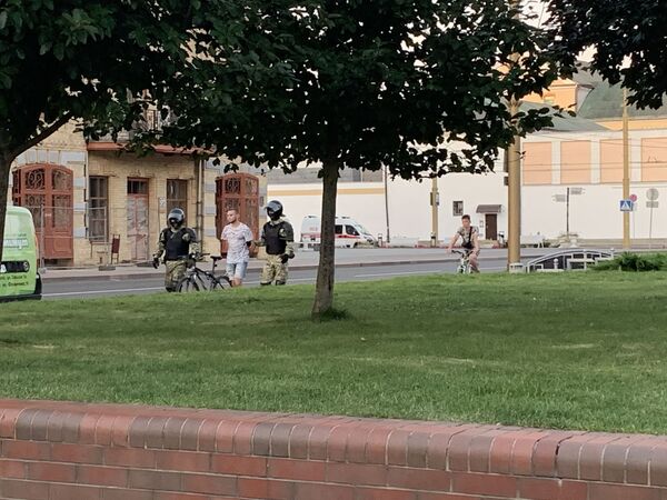 Третий день протестов после выборов: что происходило в Минске и регионах - Sputnik Беларусь