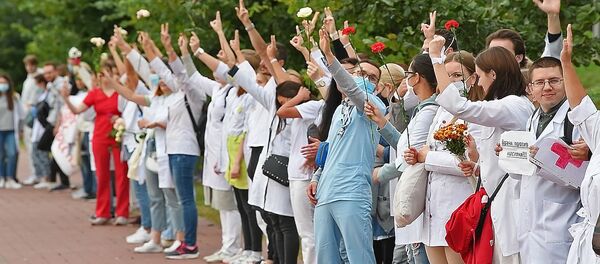 Чацвёрты дзень пратэстаў у Беларусі - відэа Чацвёрты дзень пратэстаў у Беларусі - відэа - Sputnik Беларусь