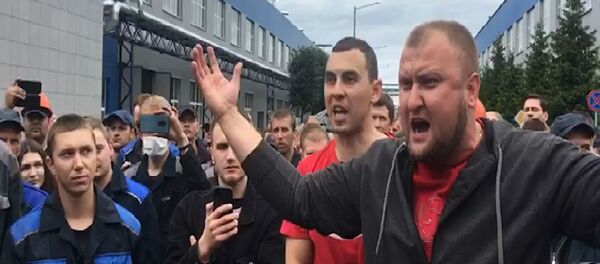 Мэр с народом: как прошла встреча сотрудников БелАЗ с руководством Жодино - Sputnik Беларусь