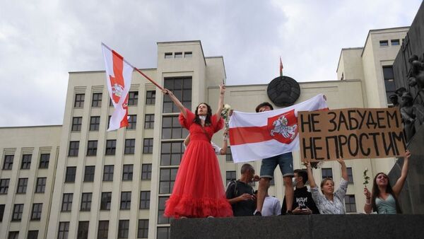 Ситуация на площади Независимости - Sputnik Беларусь