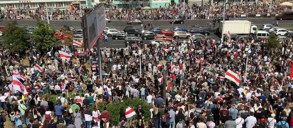 Акцит протеста в Минске 15 августа, видео Акцит протеста в Минске 15 августа, видео - Sputnik Беларусь