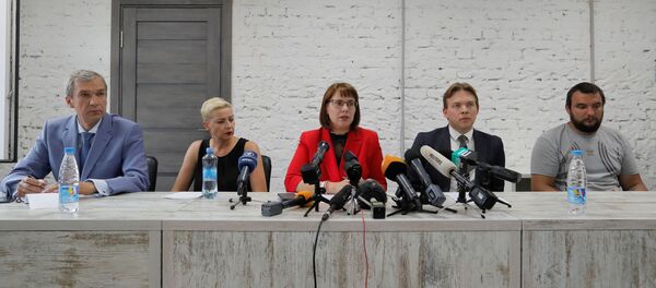 Прадстаўнікі Каардынацыйнага савета Павел Латушка, Марыя Калеснікава, Вольга Кавалькова, Максім Знак і Сяргей Дылеўскі на прэс-канферэнцыі ў Мінску 18 жніўня 2020 Прадстаўнікі Каардынацыйнага савета Павел Латушка, Марыя Калеснікава, Вольга Кавалькова, Максім Знак і Сяргей Дылеўскі на прэс-канферэнцыі ў Мінску 18 жніўня 2020 - Sputnik Беларусь