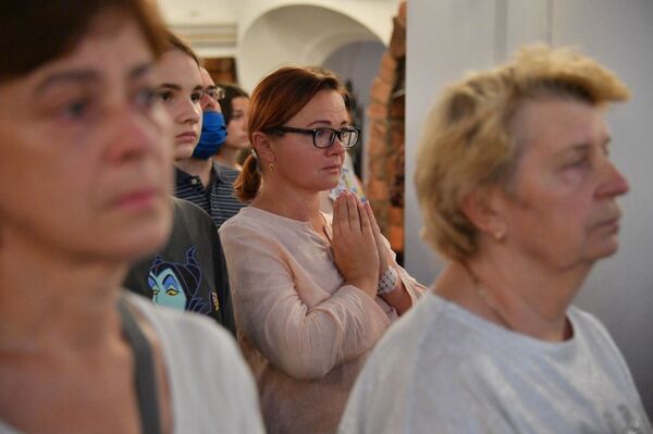 Совместная молитва о победе справедливости прошла в Красном костеле - Sputnik Беларусь