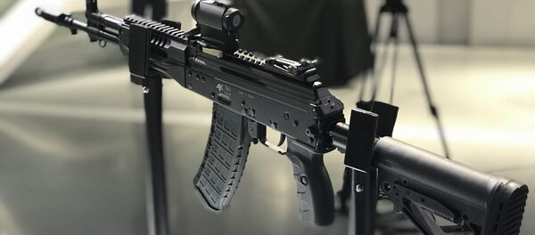 Автомат АК TR3 на ежегодной презентации концерна Калашников - Sputnik Беларусь