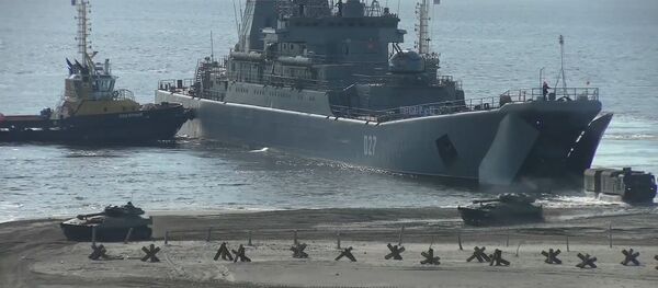 Дэсант на беразе Енісея: вучэнні Паўночнага флота Расіі на Таймыры - відэа Дэсант на беразе Енісея: вучэнні Паўночнага флота Расіі на Таймыры - відэа - Sputnik Беларусь