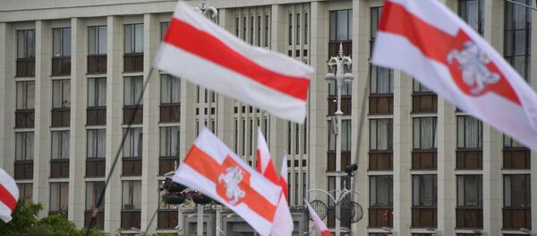 Акция протеста на площади Независимости в Минске 20 августа - Sputnik Беларусь