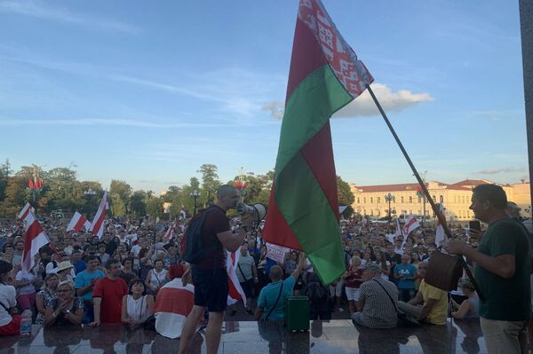 Запрет площади и ожидание Лукашенко: что происходило в Гродно 21 августа - Sputnik Беларусь