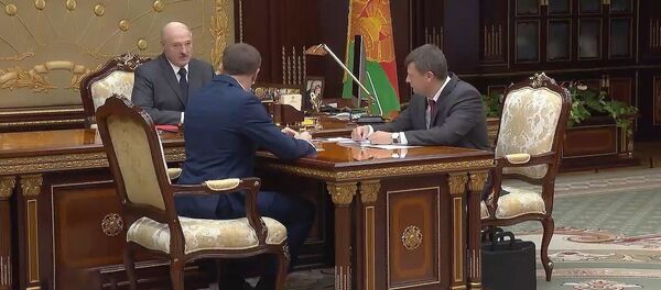 Пенсии – это святое: кадры совещания Лукашенко по исполнению бюджета - Sputnik Беларусь