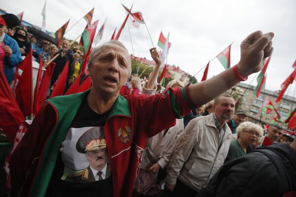 Митинг в поддержку Александра Лукашенко состоялся в Минске - Sputnik Беларусь