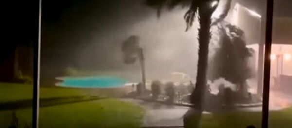 Ураган Лаура обрушился на Луизиану - Sputnik Беларусь