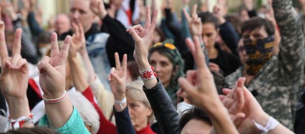 Участники акции протеста в Минске 27 августа - Sputnik Беларусь