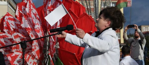 Митинг Женщины за единство и мир в поддержку президента Беларуси Александра Лукашенко - Sputnik Беларусь