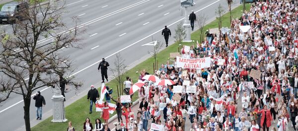 Женский марш солидарности в Минске - Sputnik Беларусь