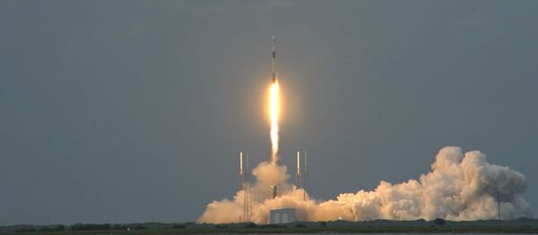 SpaceX запустила в космос ракету Falcon 9 с аргентинским спутником – видео - Sputnik Беларусь