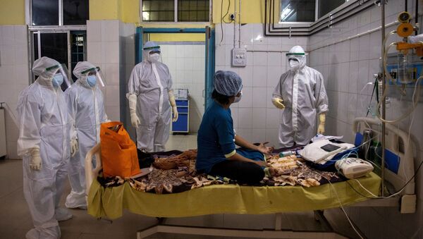 Больница для лечения зараженных коронавирусом в Индии - Sputnik Беларусь