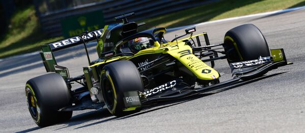 Болид команды Renault, архивное фото - Sputnik Беларусь