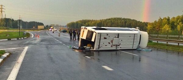 Момент аварии с микроавтобусом под Логойском попал на видео - Sputnik Беларусь