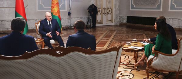 Большое интервью Лукашенко российским журналистам - Sputnik Беларусь