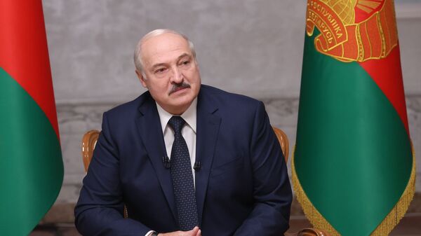 Президент Беларуси Александр Лукашенко дал интервью российским журналистам - Sputnik Беларусь